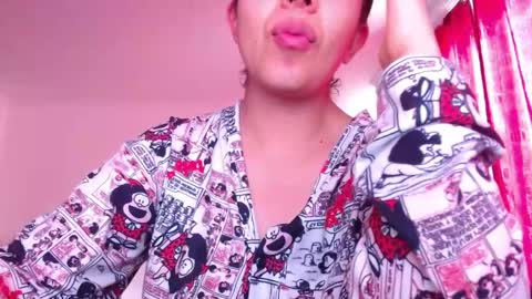 Valeria online show from May 5, 2026, 12:24 pm