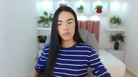 valery_restrepo online show from August 8, 2026, 5:59 pm