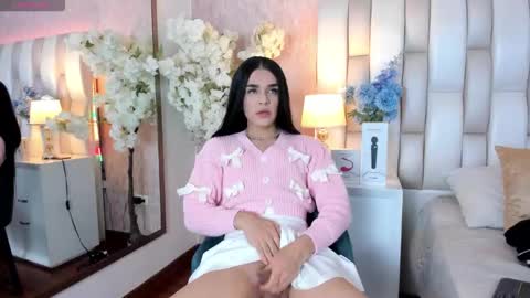 Snapshot of valery_rosse__ chatting on September 19, 2025, 11:44 am VALERY online show from September 19, 2025, 11:44 am