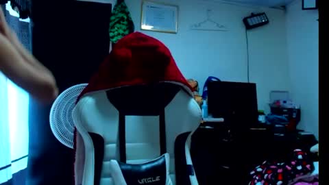 B V Naughty online show from June 22, 2026, 5:43 pm