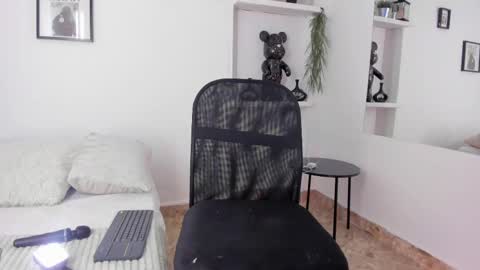 Snapshot of valerycolins chatting on September 19, 2025, 2:13 am call me Maria online show from September 19, 2025, 2:13 am