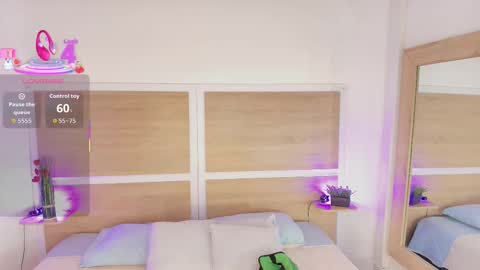 Snapshot of valerycortezm chatting on October 10, 2025, 12:04 pm Valery online show from October 10, 2025, 12:04 pm