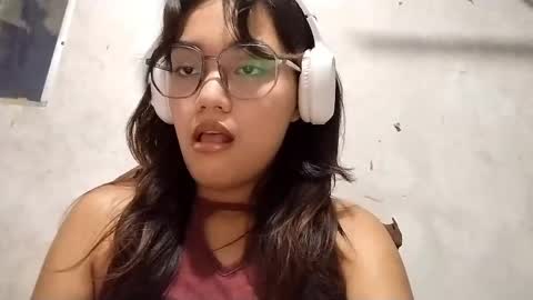 Snapshot of valerykramer chatting on April 7, 2026, 10:15 am valerykramer online show from April 7, 2026, 10:15 am