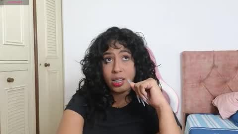 Snapshot of valerylovexxx chatting on October 29, 2025, 10:33 pm valerylovexxx online show from October 29, 2025, 10:33 pm