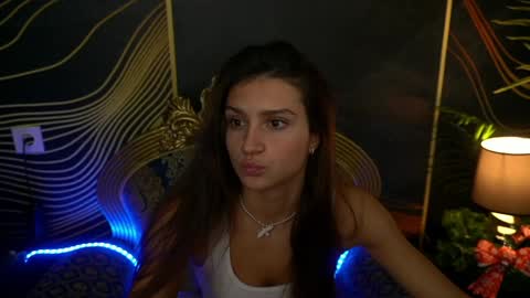 Snapshot of valeryroyale chatting on December 12, 2024, 5:37 pm Valery online show from December 12, 2024, 5:37 pm