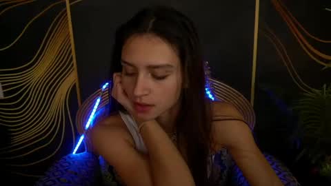 Snapshot of valeryroyale chatting on February 1, 2025, 11:54 am Valery online show from February 1, 2025, 11:54 am