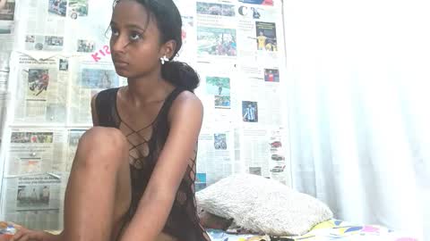 Snapshot of valeryskinnyvagi chatting on February 23, 2026, 1:52 pm VALERY online show from February 23, 2026, 1:52 pm