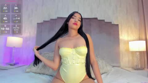 VALERY STONE  online show from November 12, 2025, 7:46 pm