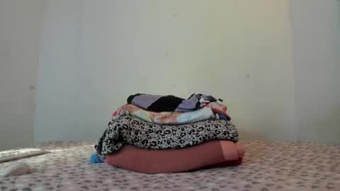 Snapshot of valeryysweett15 chatting on May 16, 2026, 9:13 pm Valeryy online show from May 16, 2026, 9:13 pm