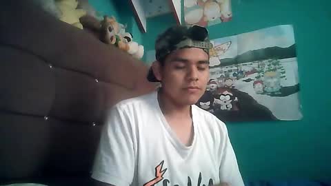 Valesh19 online show from October 19, 2025, 9:15 pm