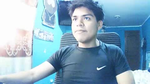 Valesh19 online show from January 12, 2026, 9:31 pm