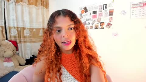 Snapshot of valientegirl_ chatting on January 15, 2025, 2:49 am VALIENTE online show from January 15, 2025, 2:49 am