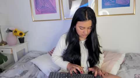 Snapshot of valka_collins chatting on February 27, 2026, 4:01 am Valka online show from February 27, 2026, 4:01 am