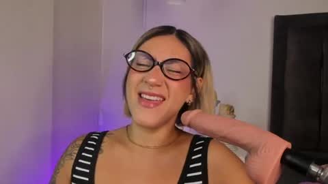 valka_doll online show from June 25, 2026, 7:40 pm
