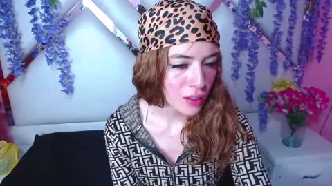 Snapshot of vall_baby chatting on January 16, 2025, 5:33 pm vall online show from January 16, 2025, 5:33 pm
