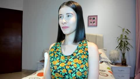 Snapshot of vallejo_macarena chatting on January 29, 2025, 2:09 am Macarena online show from January 29, 2025, 2:09 am