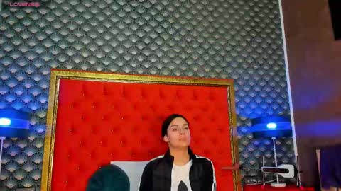 Snapshot of valleriejonnes chatting on February 16, 2025, 7:49 pm Valerie Val V online show from February 16, 2025, 7:49 pm
