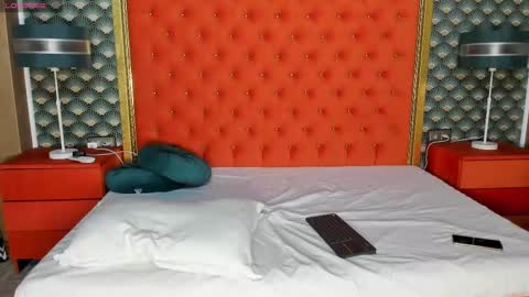 Snapshot of valleriejonnes chatting on February 27, 2025, 10:31 pm Valerie Val V online show from February 27, 2025, 10:31 pm