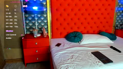 Snapshot of valleriejonnes chatting on November 13, 2025, 4:11 am Valerie Val V online show from November 13, 2025, 4:11 am