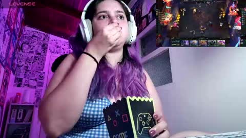 Im Violet online show from April 26, 2026, 1:03 am