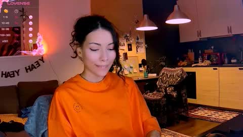 Snapshot of valorant_girl chatting on November 14, 2025, 4:06 pm Little Devil online show from November 14, 2025, 4:06 pm