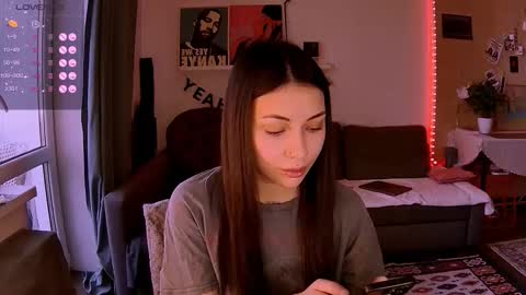 Snapshot of valorant_girl chatting on February 18, 2026, 2:46 pm Little Devil online show from February 18, 2026, 2:46 pm