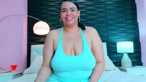 Snapshot of valrery_roussex chatting on November 6, 2025, 9:48 pm Valery online show from November 6, 2025, 9:48 pm