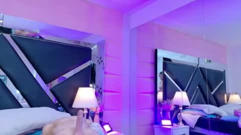 Snapshot of valrery_roussex chatting on June 30, 2026, 7:04 pm Valery online show from June 30, 2026, 7:04 pm