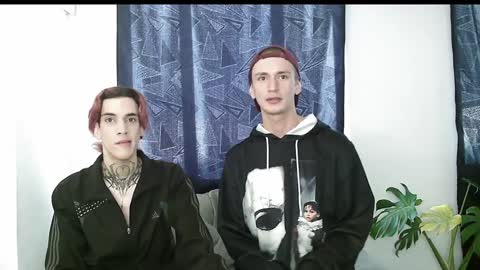 Snapshot of vamp_noah chatting on December 5, 2024, 7:17 pm Vamp Noah and Dan online show from December 5, 2024, 7:17 pm