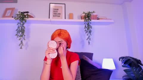 vamp  online show from October 8, 2025, 8:17 pm