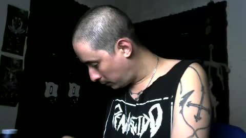 Snapshot of vampireathome chatting on October 24, 2025, 6:21 am vampireathome online show from October 24, 2025, 6:21 am