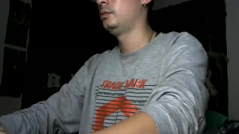 Snapshot of vampireathome chatting on October 29, 2025, 4:37 am vampireathome online show from October 29, 2025, 4:37 am