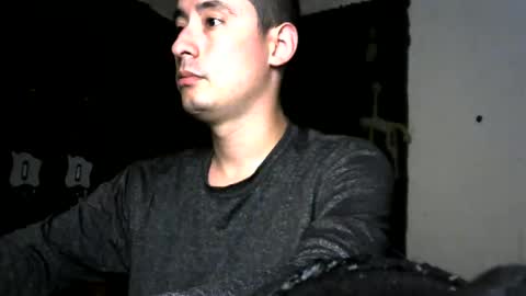 Snapshot of vampireathome chatting on October 30, 2025, 3:19 am vampireathome online show from October 30, 2025, 3:19 am