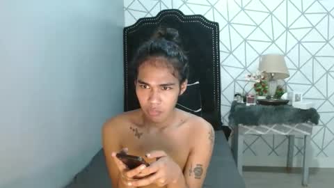 vampy_ebony_laxine online show from May 16, 2026, 10:36 am