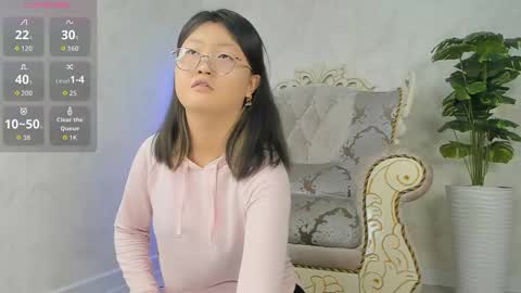 Snapshot of vanada69 chatting on November 25, 2025, 10:48 am vanada69 online show from November 25, 2025, 10:48 am