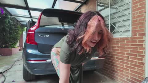 vanessa online show from March 20, 2026, 12:43 pm