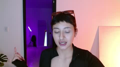Snapshot of vandalovee chatting on January 9, 2025, 2:43 am Babi Alu online show from January 9, 2025, 2:43 am