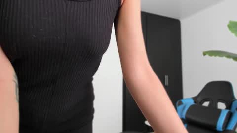 Babi Alu online show from October 10, 2025, 2:49 pm