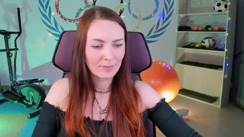 Snapshot of vandarossi chatting on December 18, 2024, 4:06 pm Vanda online show from December 18, 2024, 4:06 pm