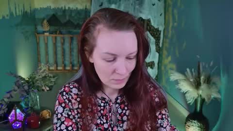 Vanda online show from October 28, 2025, 5:22 am