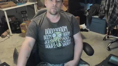 Snapshot of vandonh chatting on March 18, 2026, 3:48 pm vandonh online show from March 18, 2026, 3:48 pm