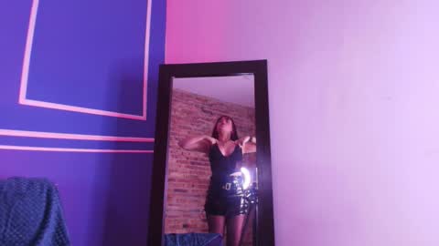 Snapshot of vanelope11 chatting on January 16, 2026, 2:15 am Vanelope online show from January 16, 2026, 2:15 am