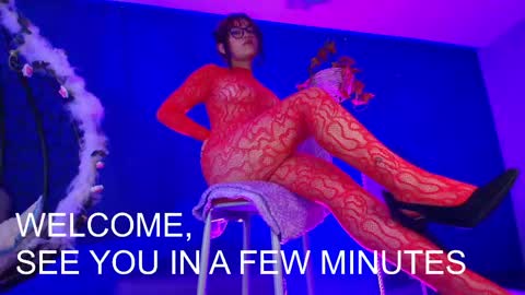 Snapshot of vanelope11 chatting on April 16, 2026, 2:12 am Vanelope online show from April 16, 2026, 2:12 am