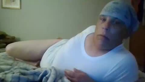 Snapshot of vanessa3211 chatting on April 25, 2026, 9:01 am greeneyebandit online show from April 25, 2026, 9:01 am