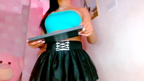 VANESSA BRETT online show from December 27, 2024, 6:57 am