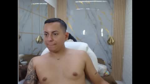 vanessa online show from June 26, 2026, 7:07 pm