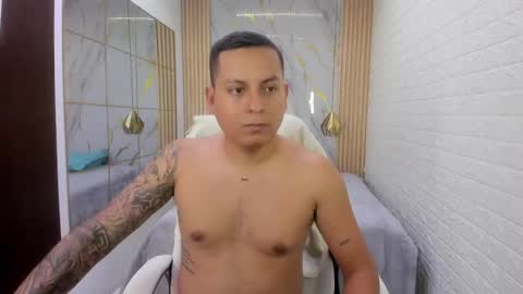 vanessa online show from July 18, 2026, 7:06 pm