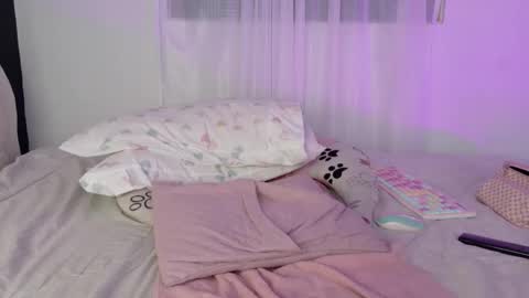 Vanessa online show from February 12, 2026, 9:21 pm