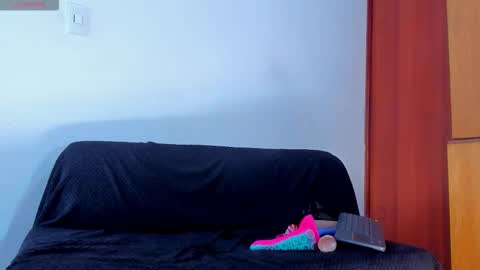 Vanessa online show from October 30, 2025, 6:30 pm