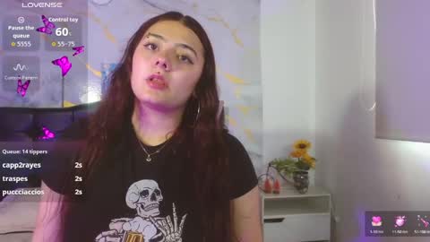 Vanesa online show from May 21, 2026, 11:50 am